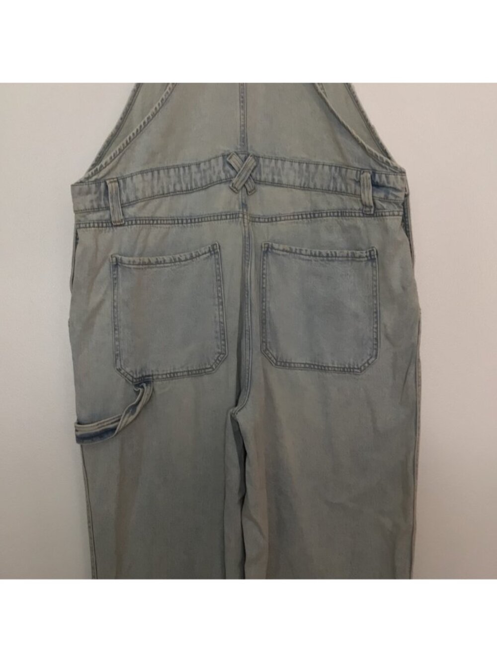Wild Fable Light Wash Denim Overalls XXL Adjustable Straps Distressed Carpenter - Picture 8 of 11